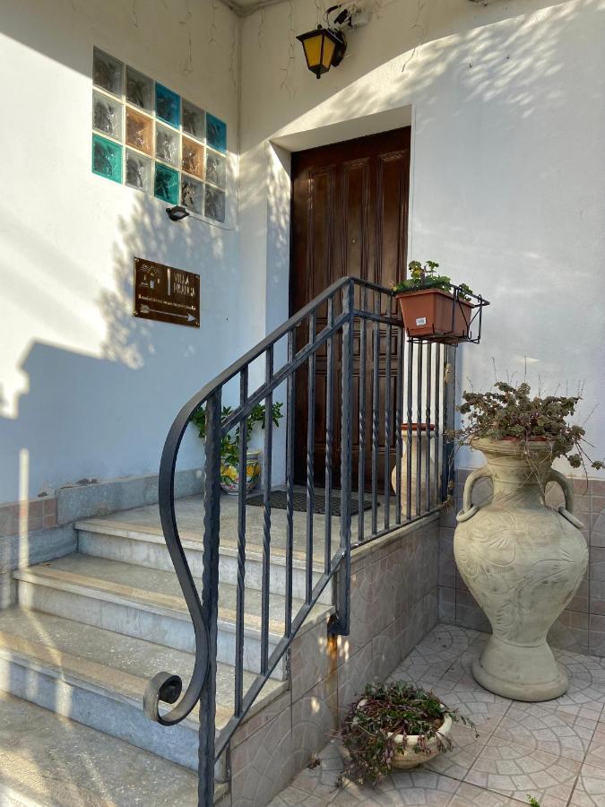 Villa Franca Reggio di Calabria Exteriör bild
